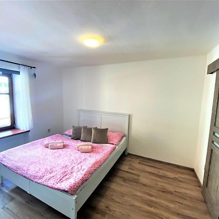 Apartman Prachatice Eksteriør billede
